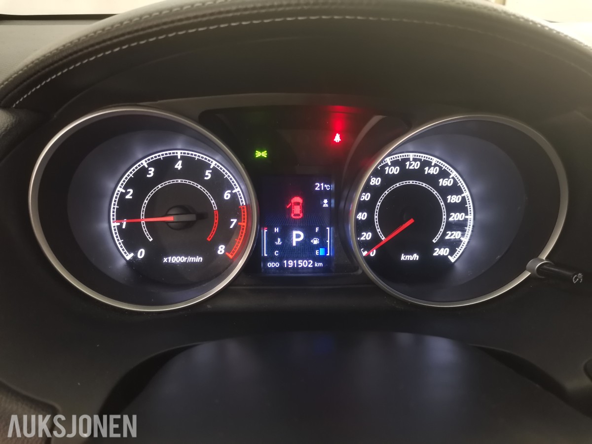 2010 Mitsubishi OUTLANDER *INGEN MINSTEPRIS* 2.0 147HK AUTOMAT CRUISE MULTIRATT