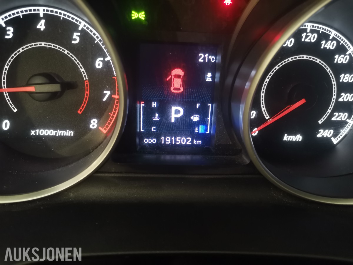 2010 Mitsubishi OUTLANDER *INGEN MINSTEPRIS* 2.0 147HK AUTOMAT CRUISE MULTIRATT