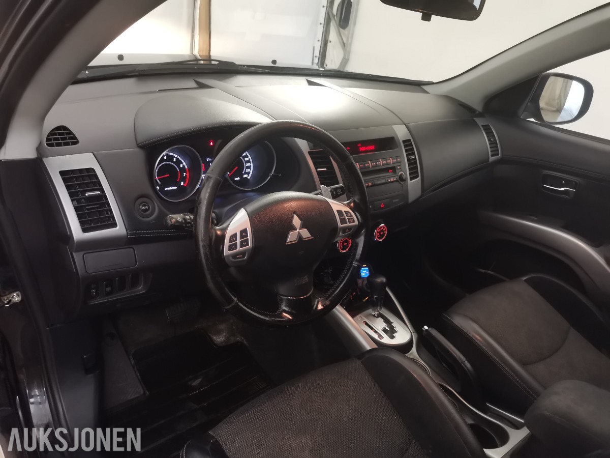 2010 Mitsubishi OUTLANDER *INGEN MINSTEPRIS* 2.0 147HK AUTOMAT CRUISE MULTIRATT