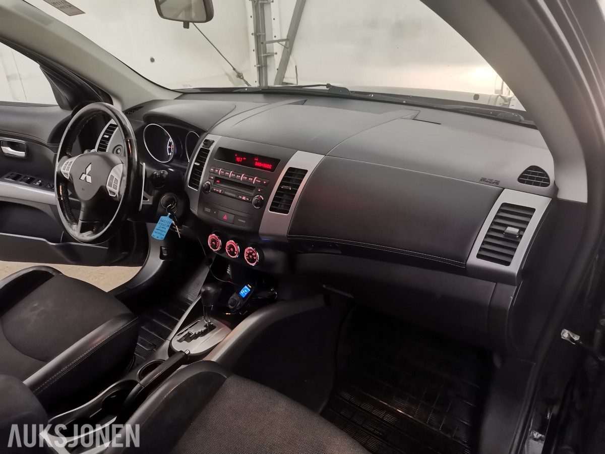 2010 Mitsubishi OUTLANDER *INGEN MINSTEPRIS* 2.0 147HK AUTOMAT CRUISE MULTIRATT