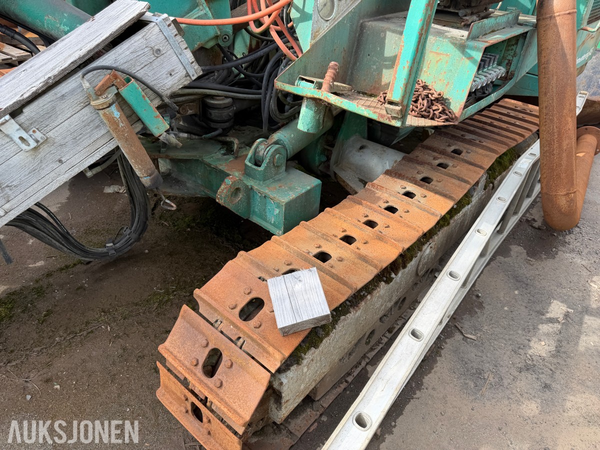 1984 Montaber Beltegående borerigg / fundamenteringsrigg