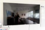 Undervisningsrom – komplett pakke med møbler, TV og whiteboard
