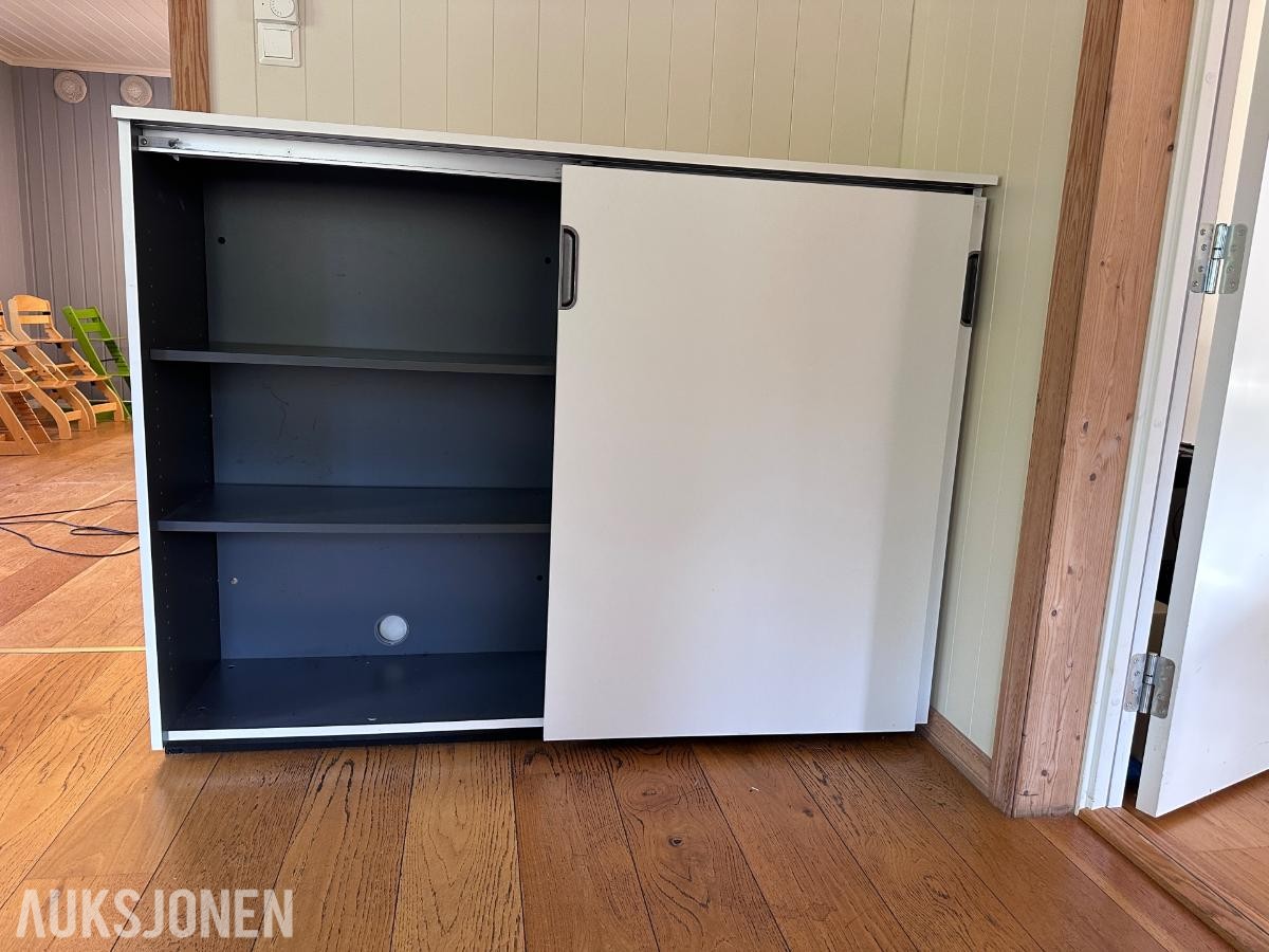 2018 IKEA oppbevaringshylle Galant 160x120