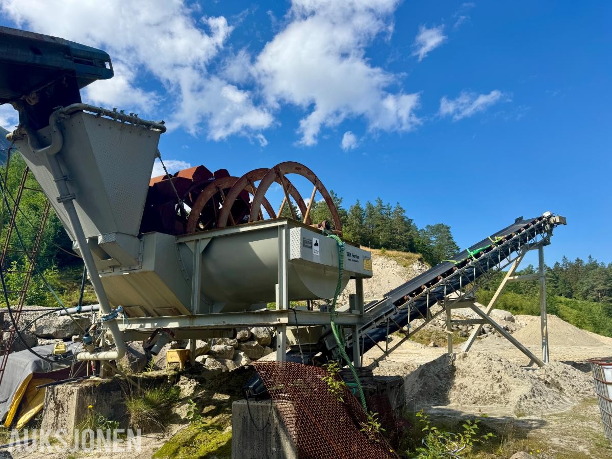 Vaskeanlegg med Transportbånd