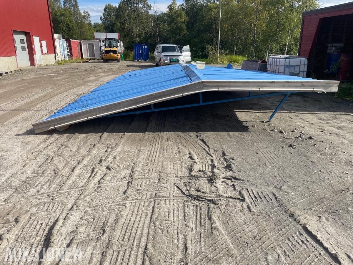 Taksystem for 40 fots containere 12x5M