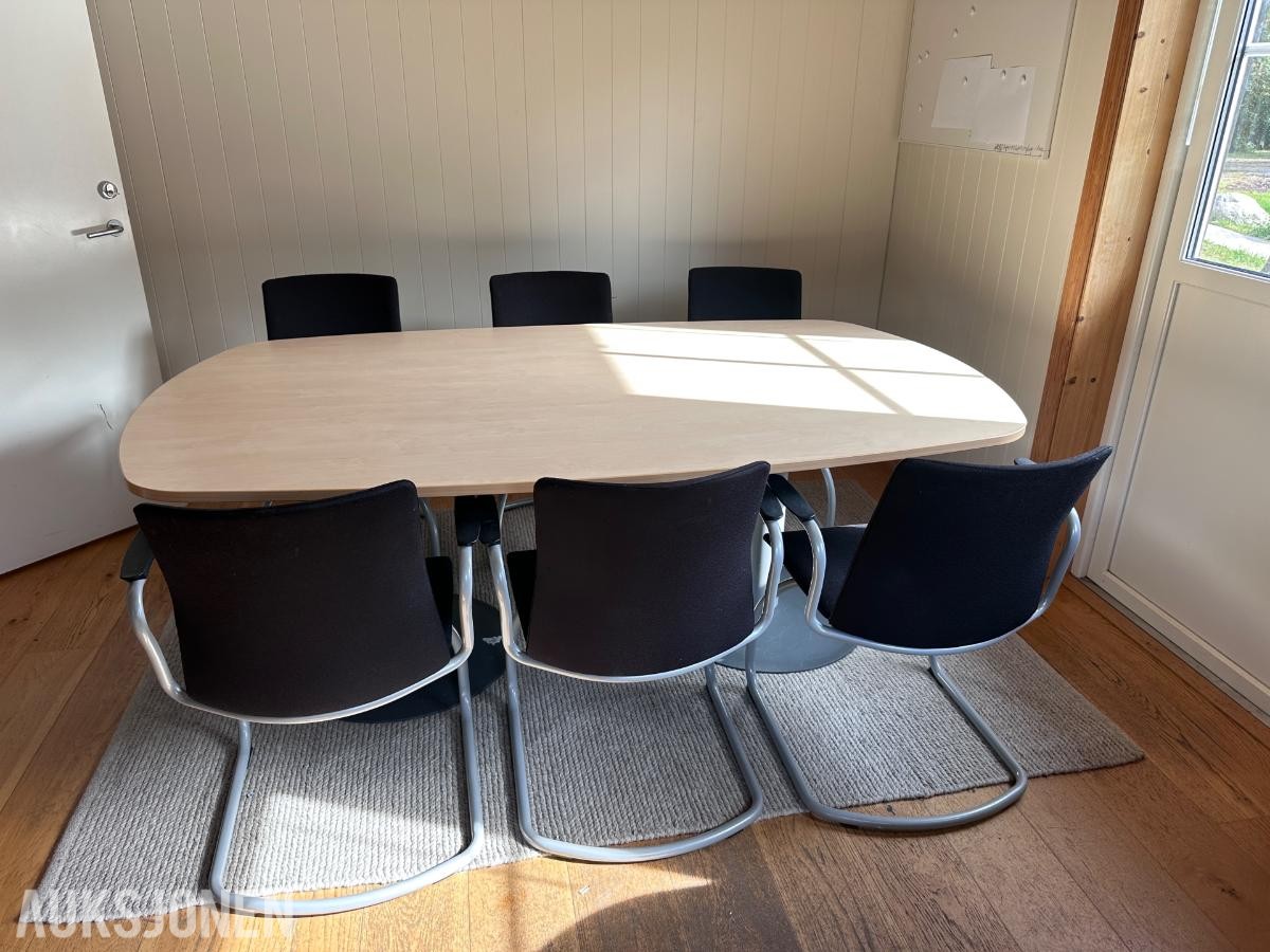 2018 Kinnarps Bord og stoler Møterom / pauserom