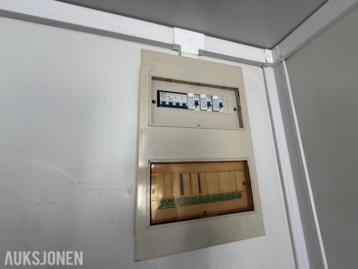 20 Fots isolert container med innlagt strøm - God stand