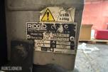 RIDGID 300 Compact rørgjengemaskin med rørverktøy og stativer