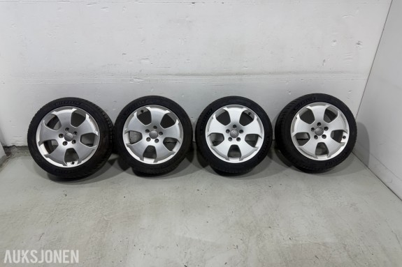 4 StkAudi 17 5x112 med Michelin Pilot Sport 225/45 ZR17