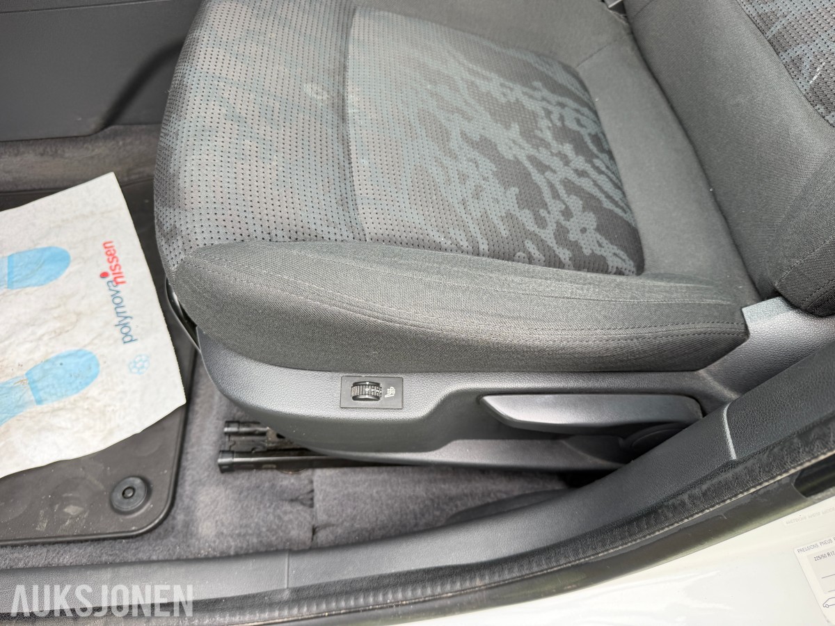 2013 Peugeot 3008 1.6 D 114 HK AUTOMAT HENGERFESTE CRUISE