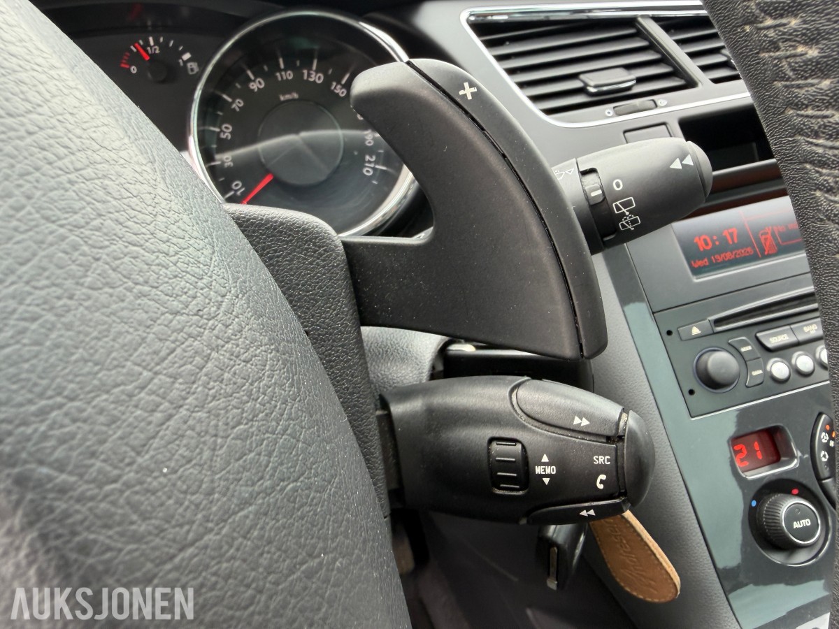 2013 Peugeot 3008 1.6 D 114 HK AUTOMAT HENGERFESTE CRUISE