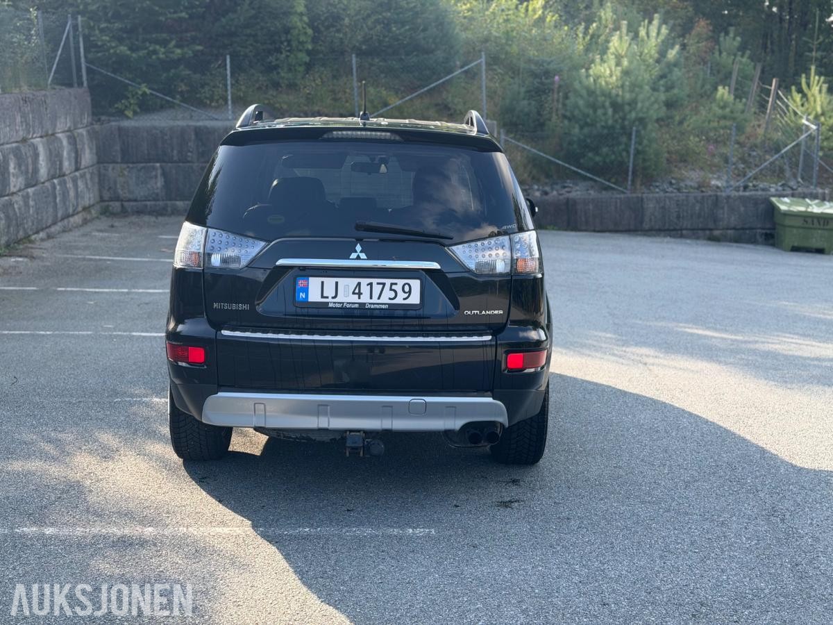 2011 Mitsubishi Outlande 2.2 Diesel 156hk 4WD Automat, 7-seter, Ryggekamera, hengerfeste