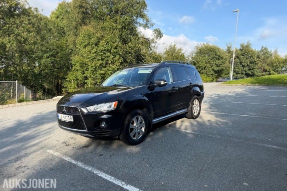 2011 Mitsubishi Outlande 2.2 Diesel 156hk 4WD Automat, 7-seter, Ryggekamera, hengerfeste