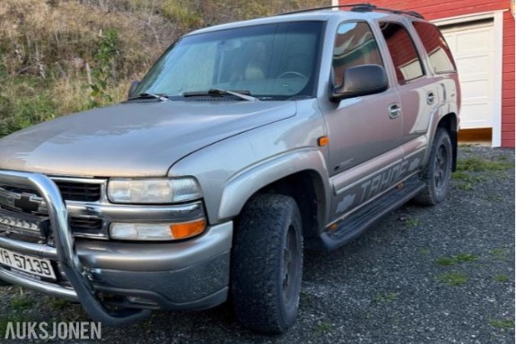 2003 CHEVROLET TAHOE *UTEN MINSTEPRIS* 5.3 290HK 4X4 AUTOMAT REP. OBJEKT HENGERFESTE