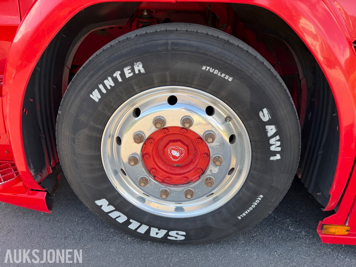 Scania R 580. Motivlakkert, Heltrukket innvendig, Manuell ++