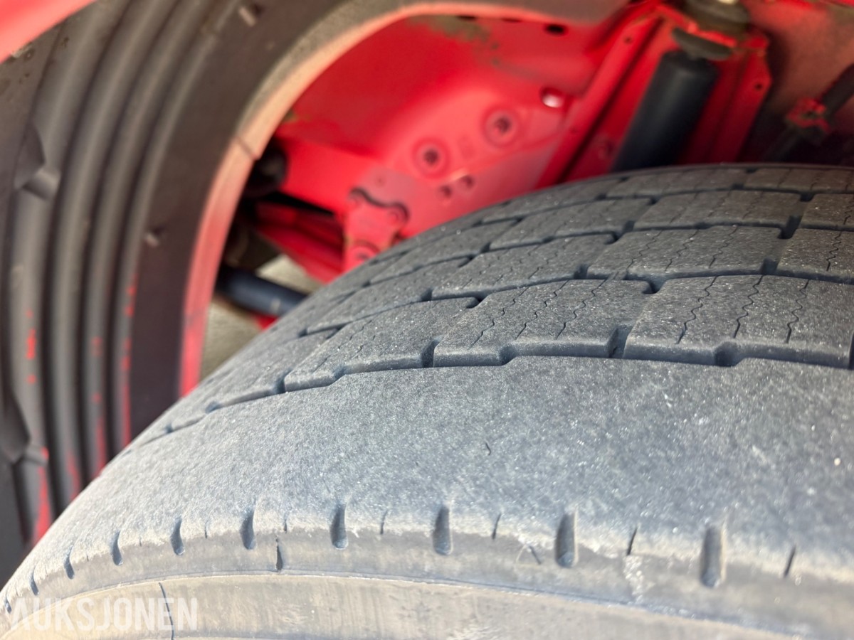 Scania R 580. Motivlakkert, Heltrukket innvendig, Manuell ++