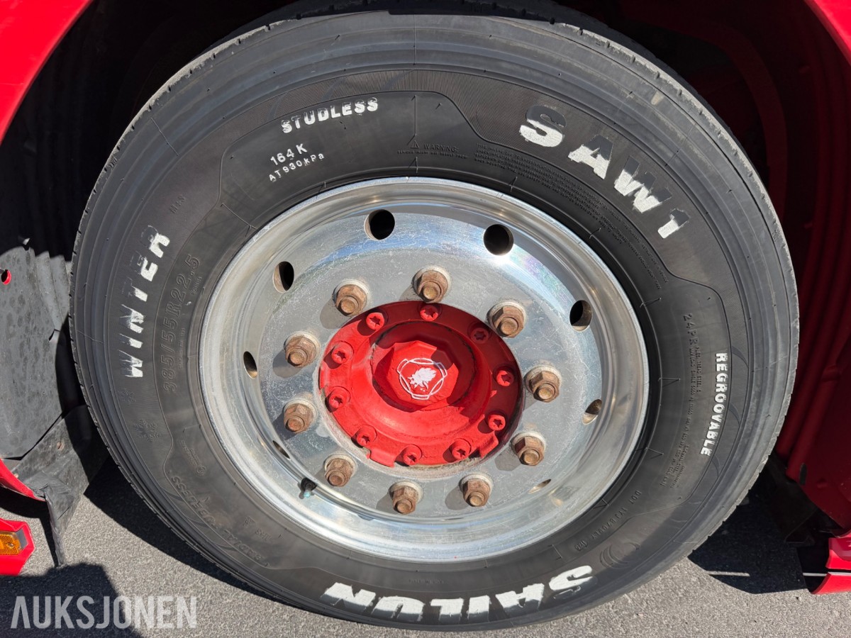 Scania R 580. Motivlakkert, Heltrukket innvendig, Manuell ++