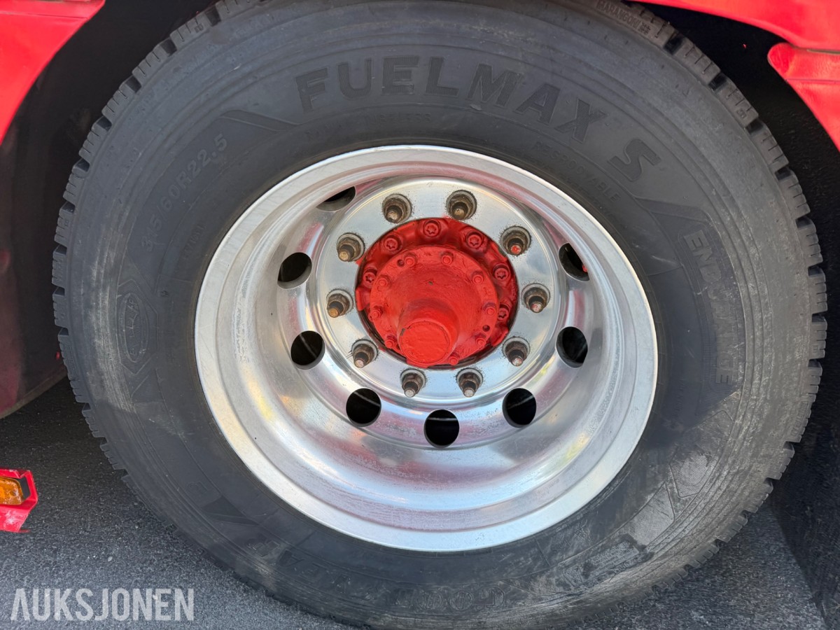 Scania R 580. Motivlakkert, Heltrukket innvendig, Manuell ++