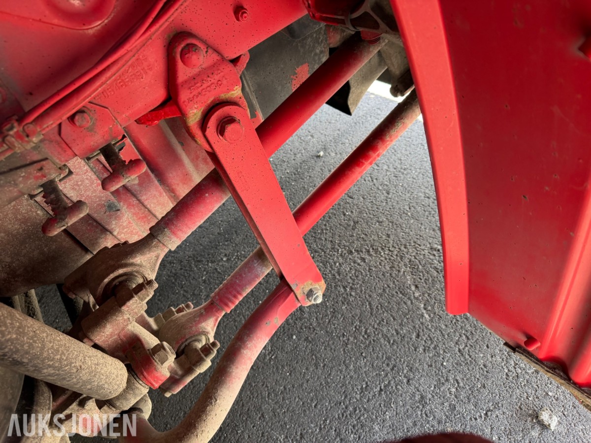 Scania R 580. Motivlakkert, Heltrukket innvendig, Manuell ++
