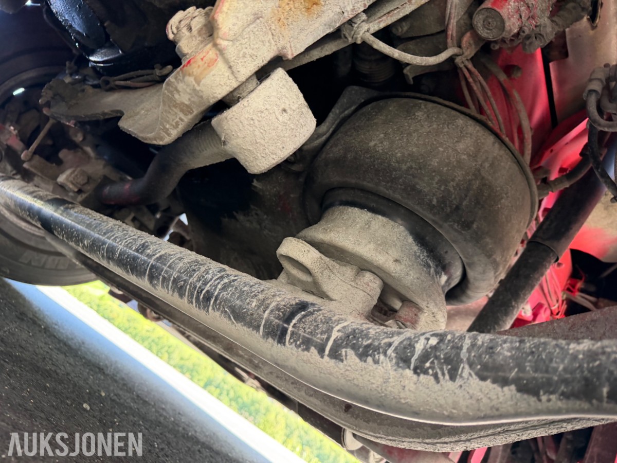 Scania R 580. Motivlakkert, Heltrukket innvendig, Manuell ++