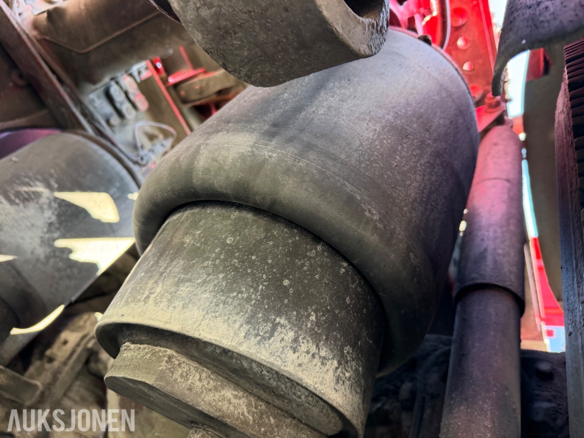 Scania R 580. Motivlakkert, Heltrukket innvendig, Manuell ++