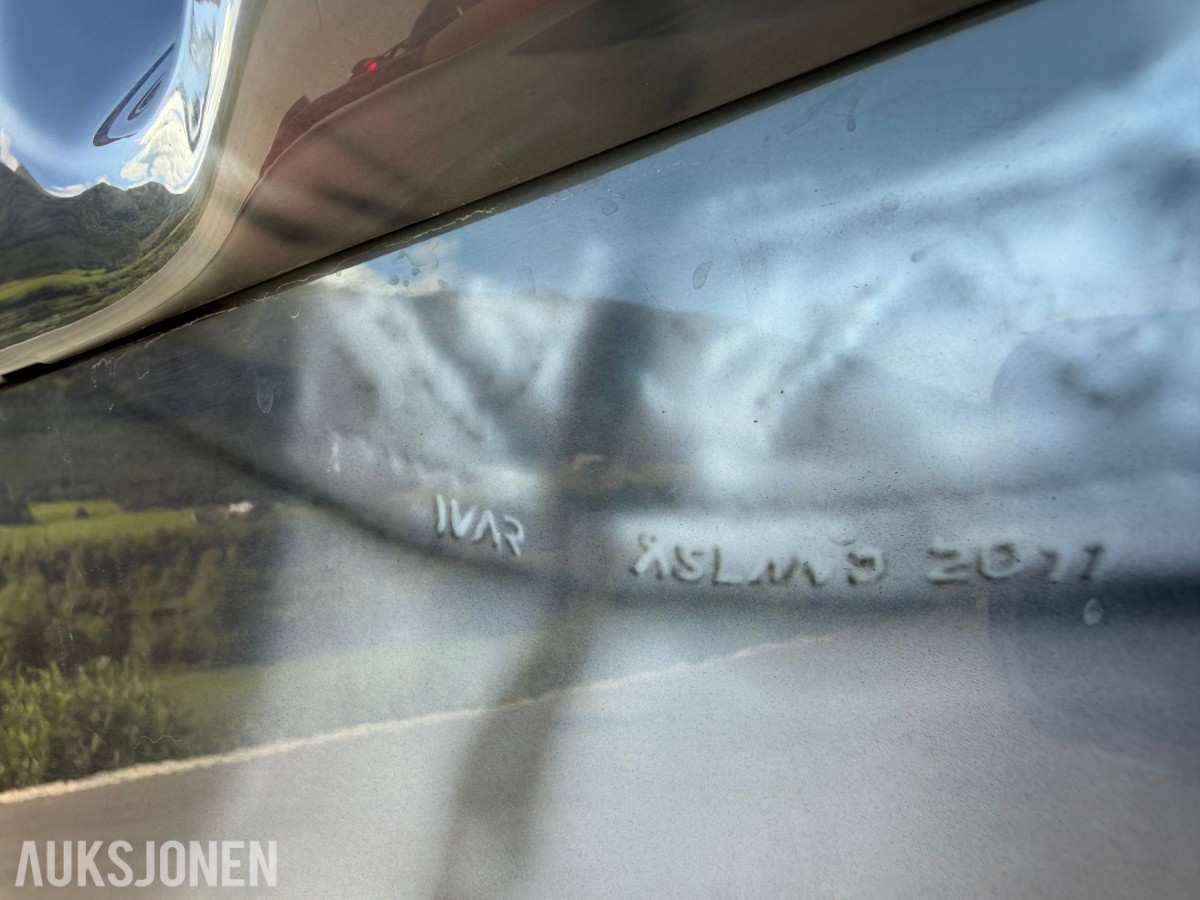 Scania R 580. Motivlakkert, Heltrukket innvendig, Manuell ++