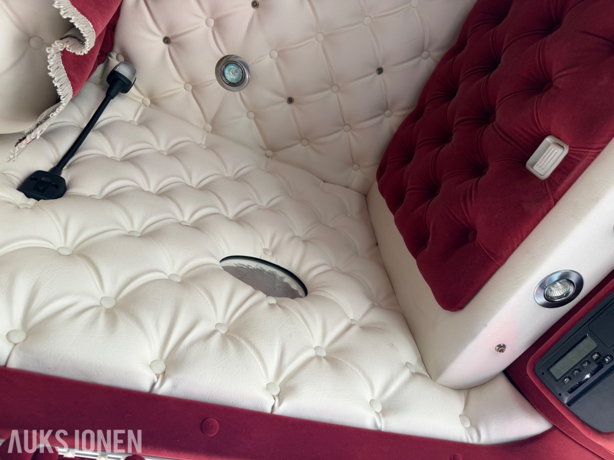 Scania R 580. Motivlakkert, Heltrukket innvendig, Manuell ++