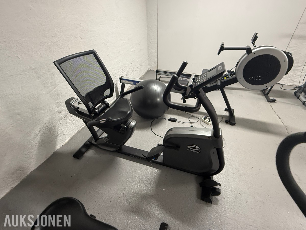 Komplett treningsrom – treningsapparater og utstyr