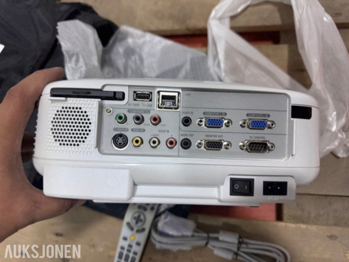 NEC LT280 LCD-projektor med fjernkontroll