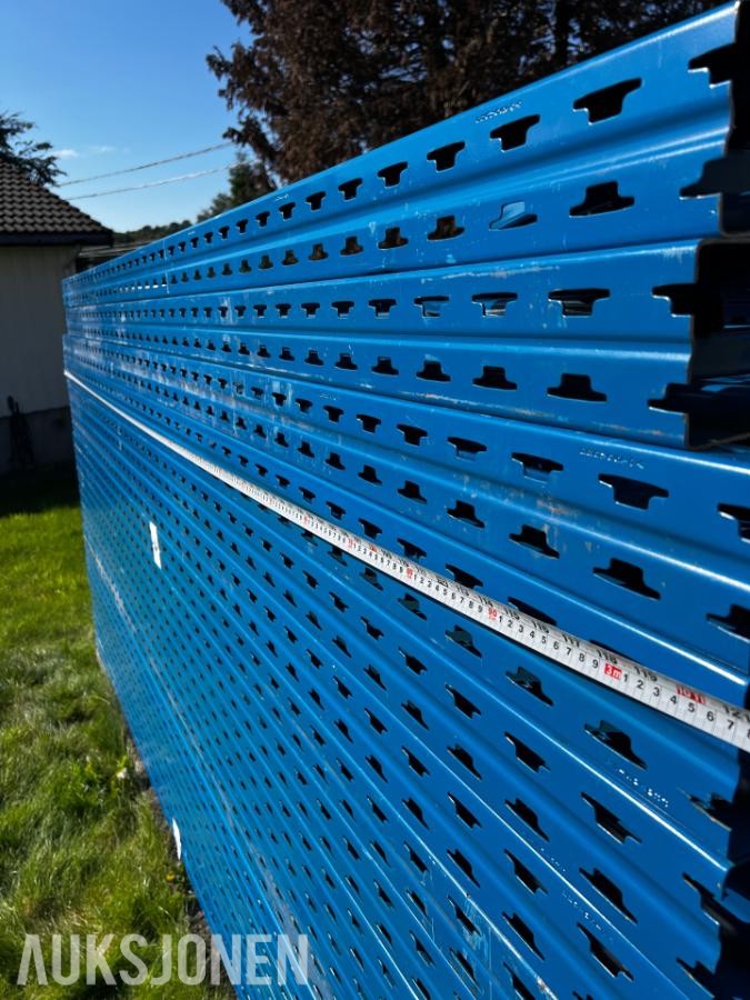 Provost Pallereoler - ca. 40 meter / 232 pallplasser