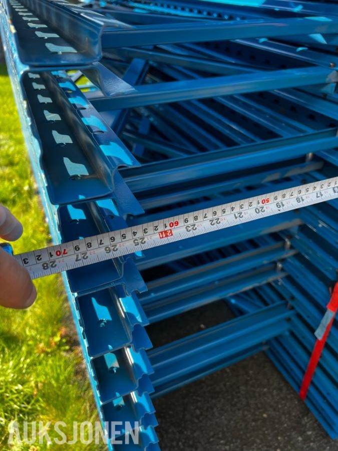 Provost Pallereoler - ca. 40 meter / 232 pallplasser
