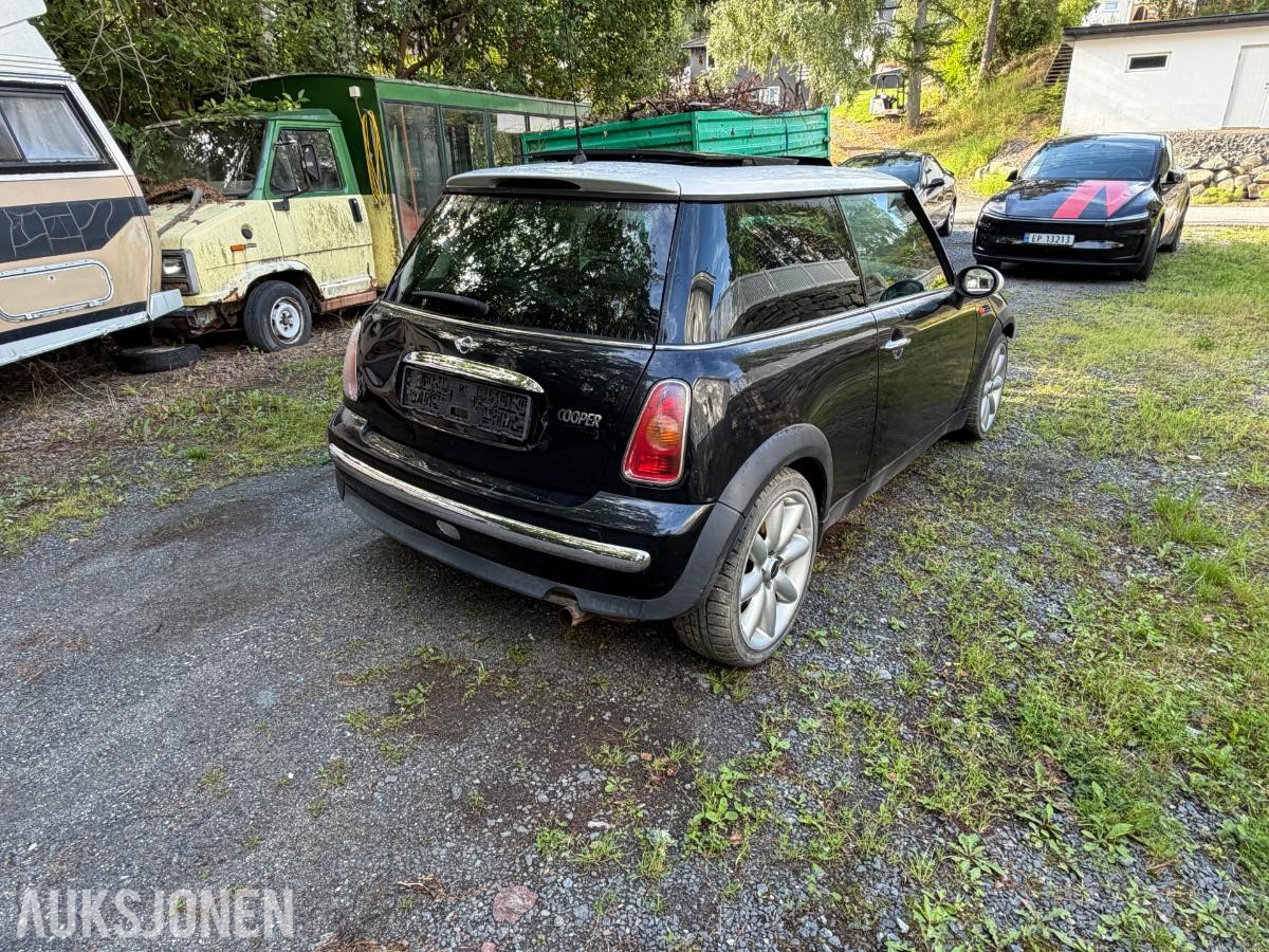 2003 Mini Cooper, 1.6-116 manuell – Rep.objekt / delebil, 211900km