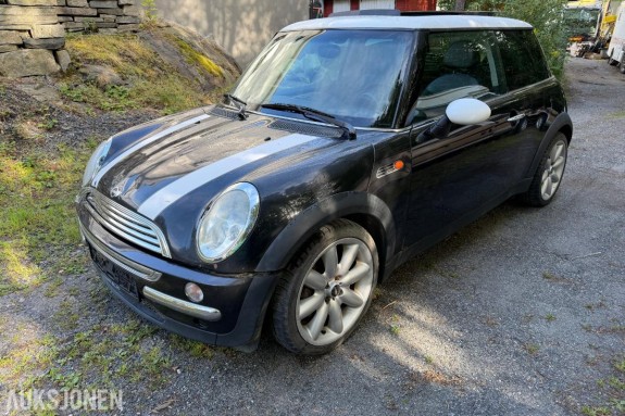2003 Mini Cooper, 1.6-116 manuell – Rep.objekt / delebil, 211900km
