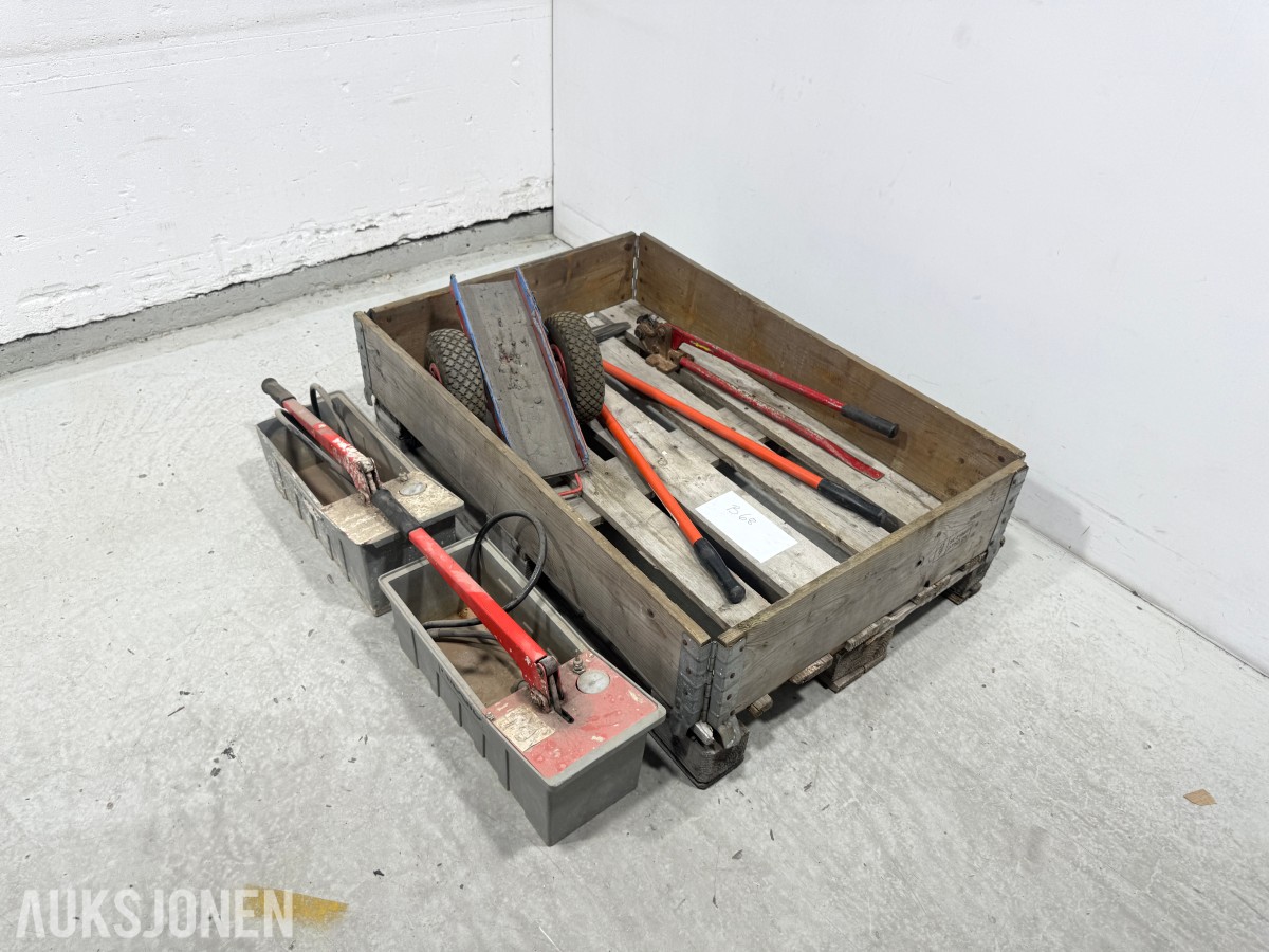 RIDGID trykkprøvepumper, Bahco platesaks og transportvogn