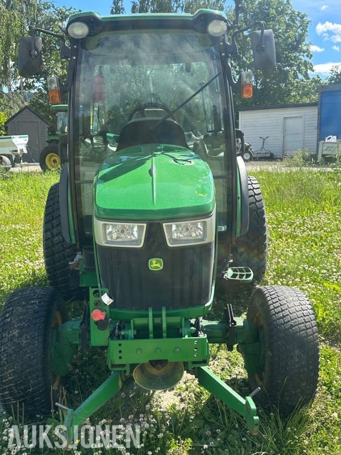 2018 John Deere 4066R