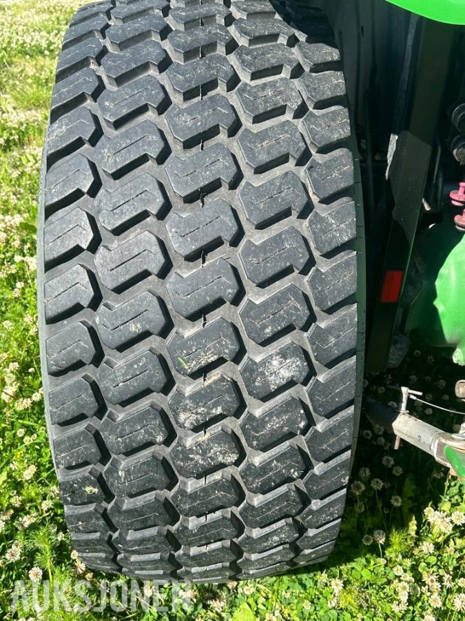 2018 John Deere 4066R