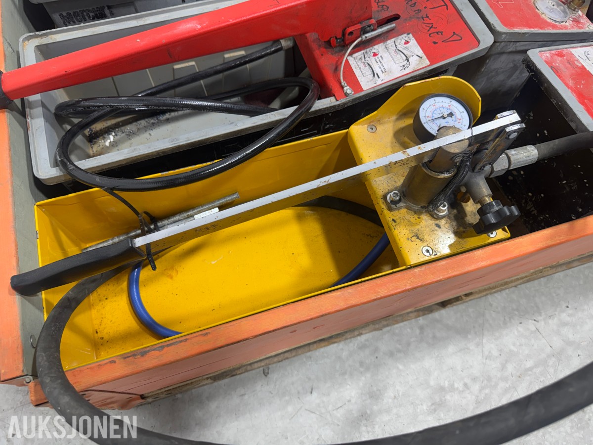 Parti med RIDGID 1450 og REMS Push trykkprøvepumper