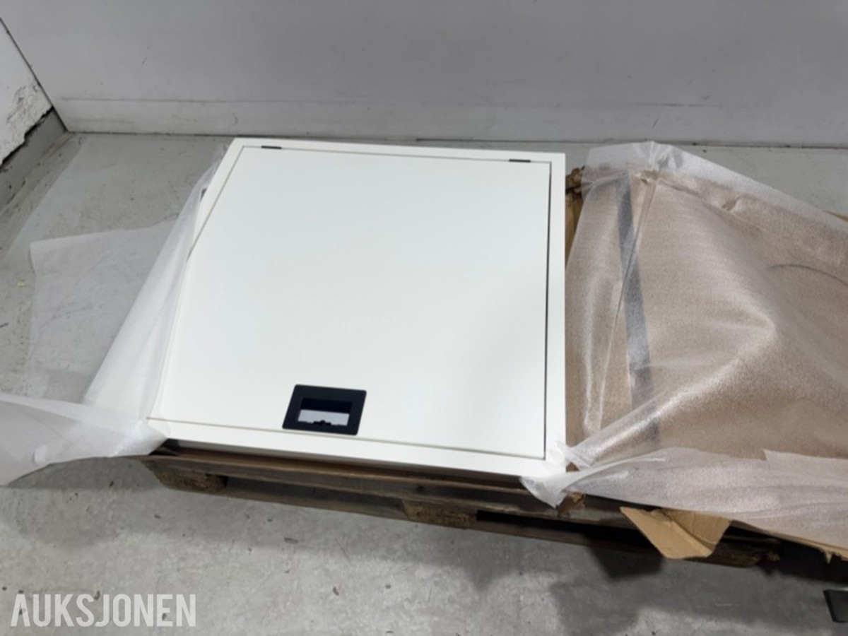 Parti med brannposter og slangetromler – Presto og Safeti by Venti