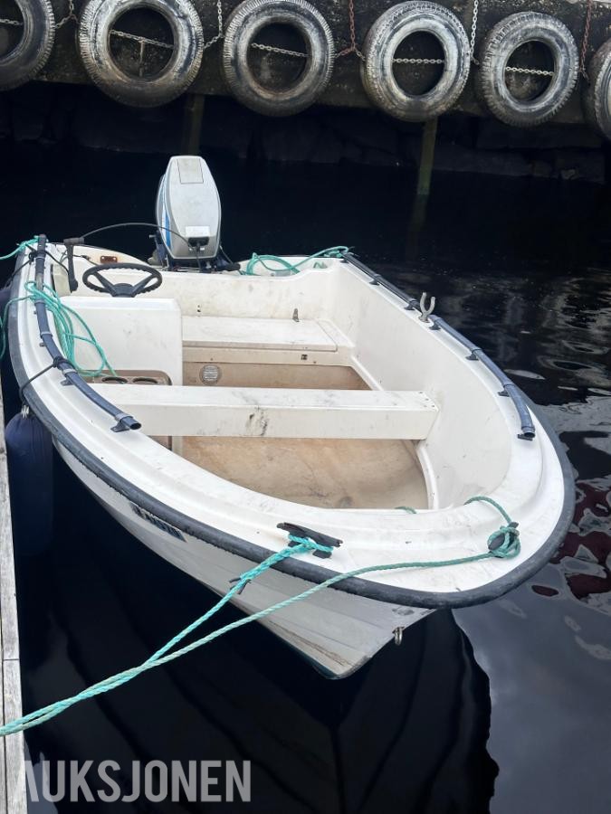 1985 Askeladden 2500 med Tohatsu  25hk  motor