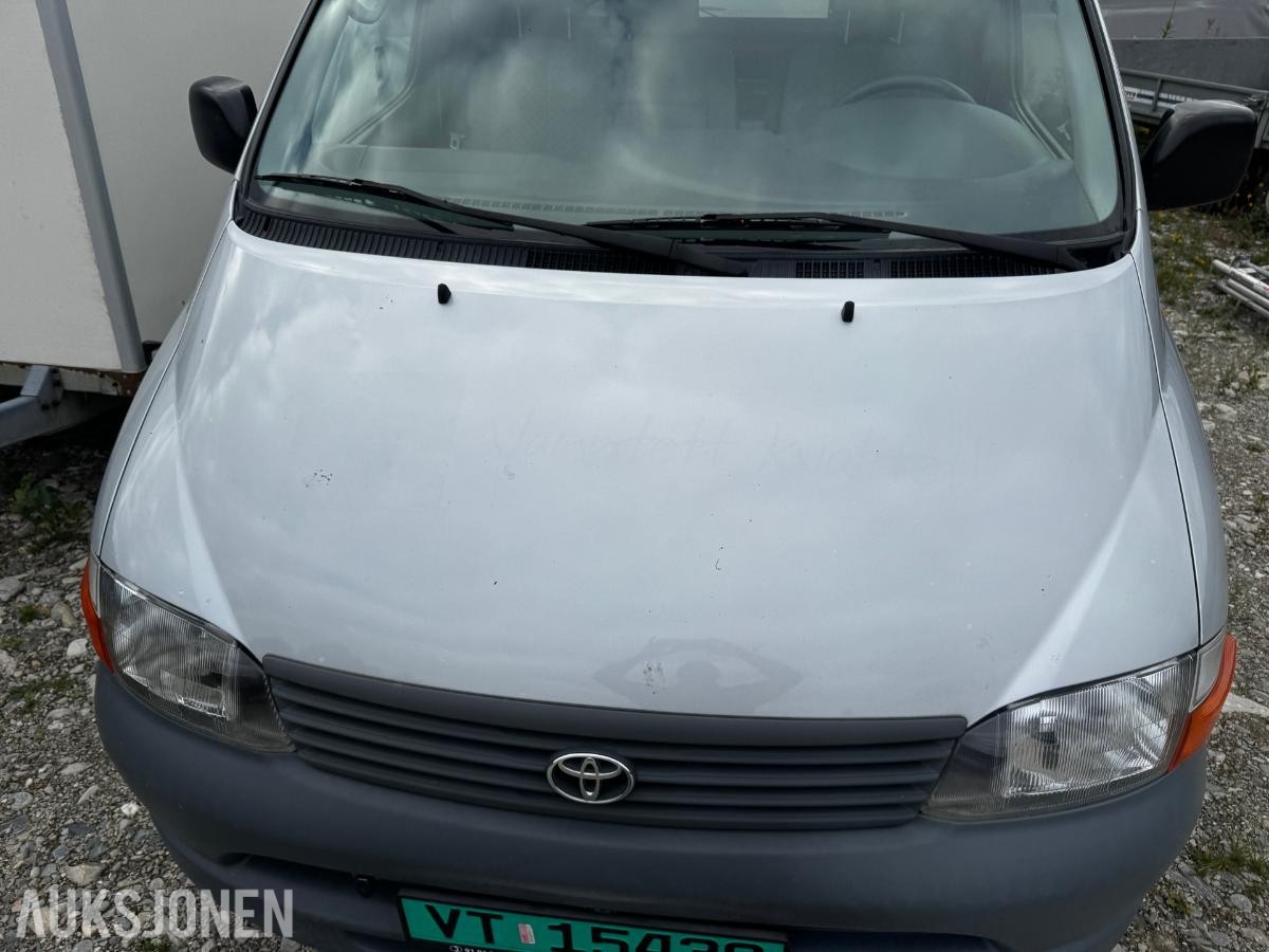 2006 Toyota HiAce 2.5-102 D 4WD INNREDNING HENGERFESTE