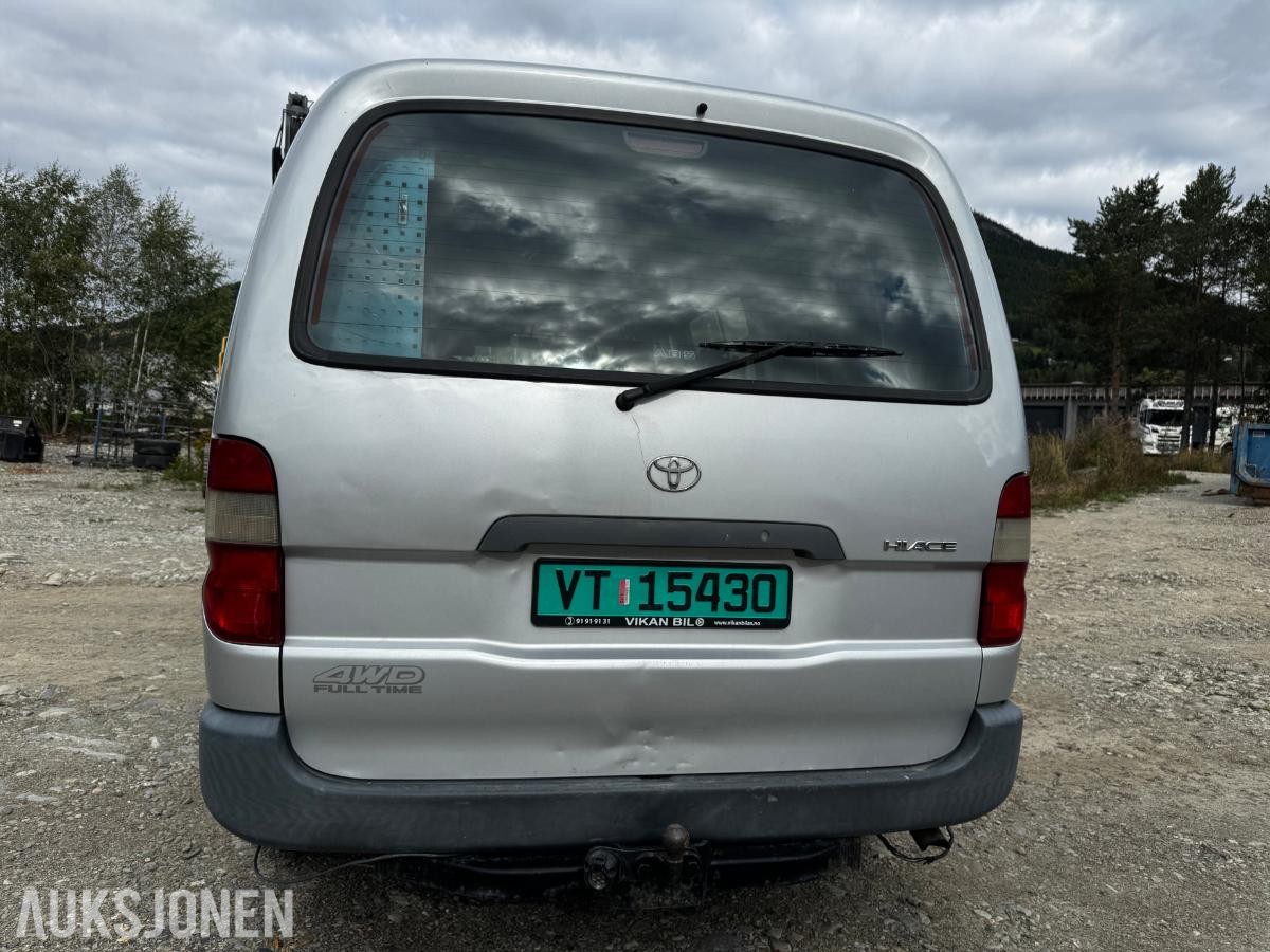 2006 Toyota HiAce 2.5-102 D 4WD INNREDNING HENGERFESTE