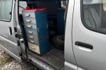 2006 Toyota HiAce 2.5-102 D 4WD INNREDNING HENGERFESTE