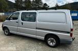 2006 Toyota HiAce 2.5-102 D 4WD INNREDNING HENGERFESTE