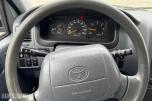 2006 Toyota HiAce 2.5-102 D 4WD INNREDNING HENGERFESTE