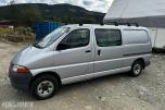 2006 Toyota HiAce 2.5-102 D 4WD INNREDNING HENGERFESTE