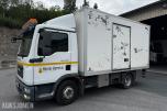 2012 MAN TGL 8.180 4X2BL skapbil med løftelem og sideåpning