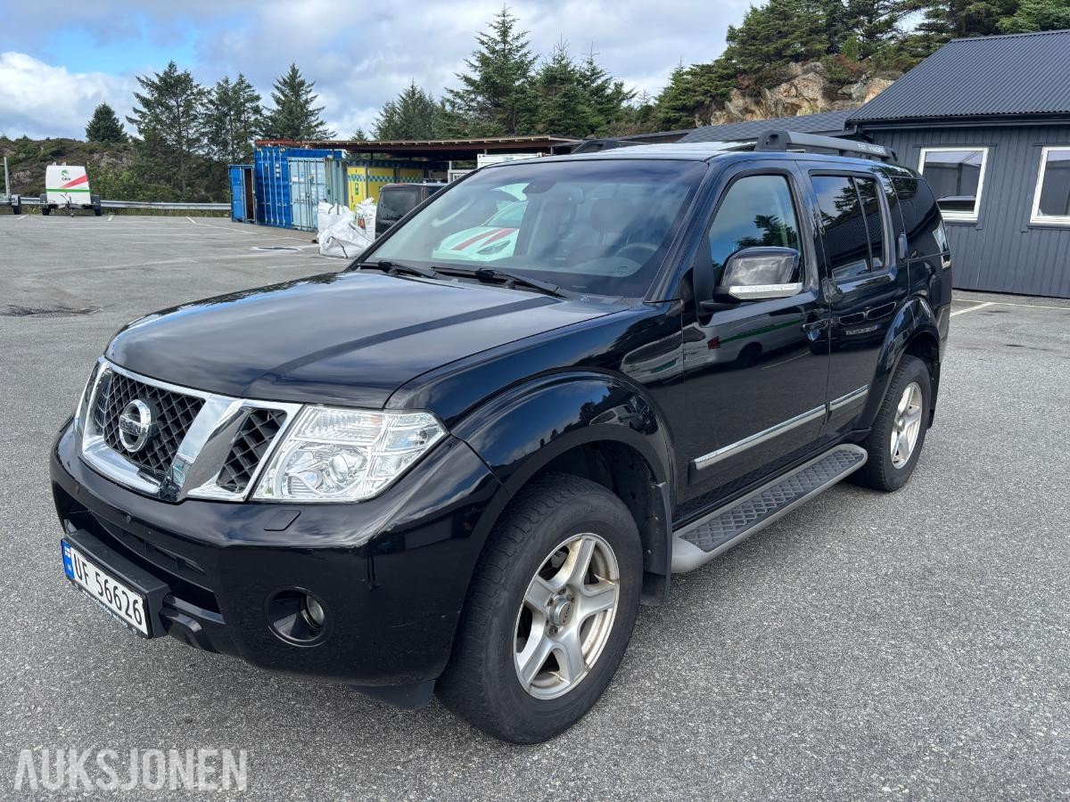2012 NISSAN PATHFINDER 3.0-231 D 4X4 - 7SETER - AUTOMAT - BOSE - 196801km