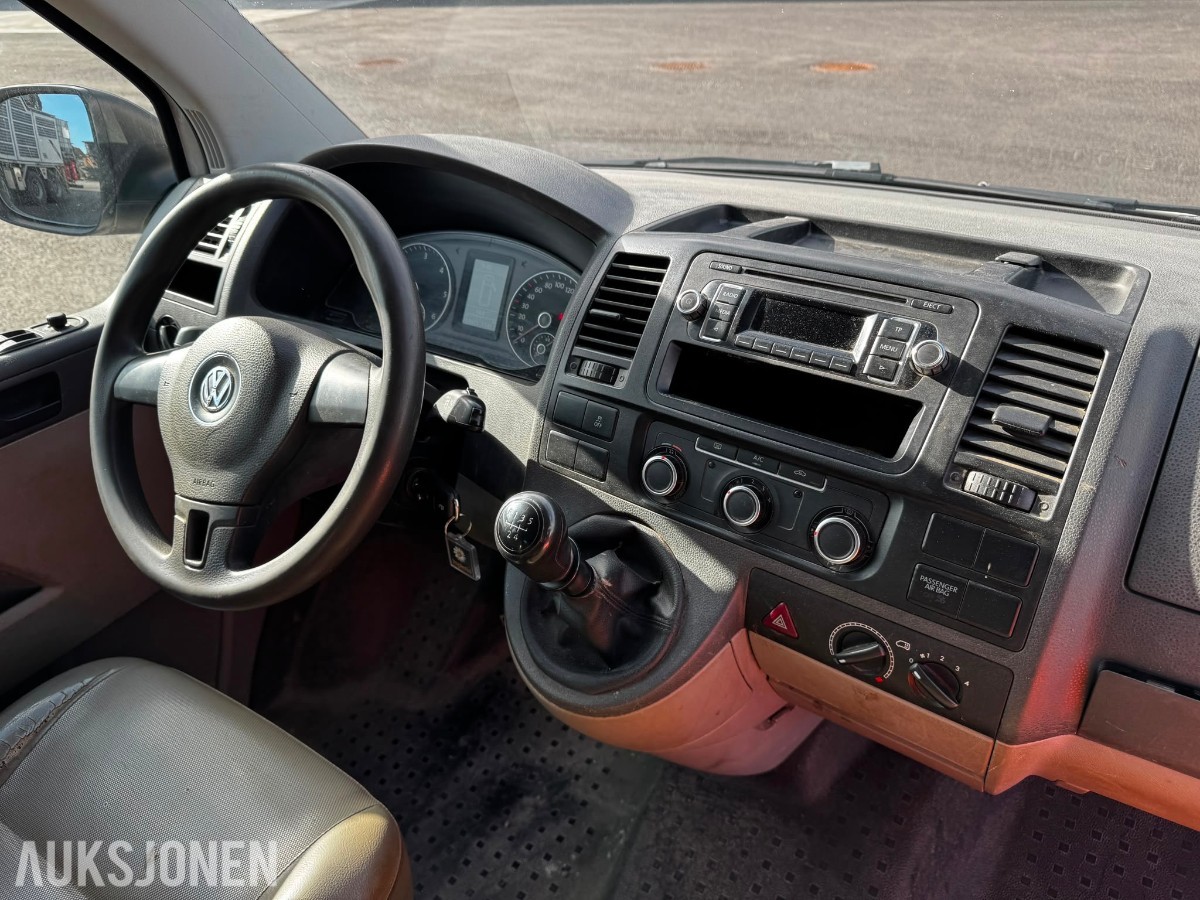 2014 Volkswagen CARAVELLE 2.0-102 D, 204471km, 1 EIER