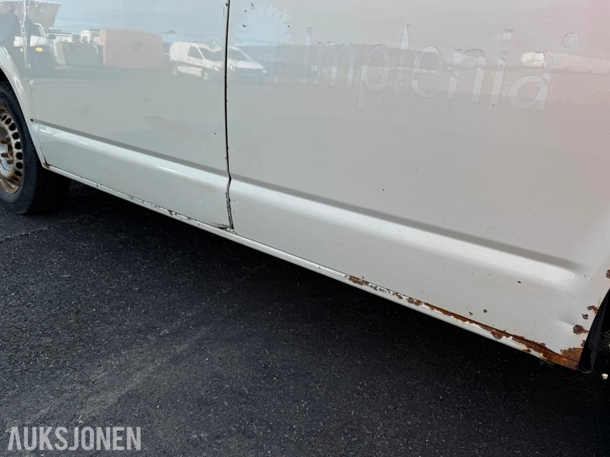 2014 Volkswagen CARAVELLE 2.0-102 D, 204471km, 1 EIER