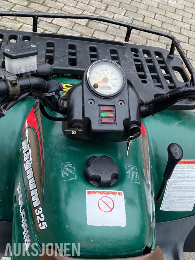 2000 Polaris Magnum 325 reparasjonsobjekt - ingen minstepris